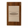 VALO | Placa con bocina de timbre con terminado de Madera