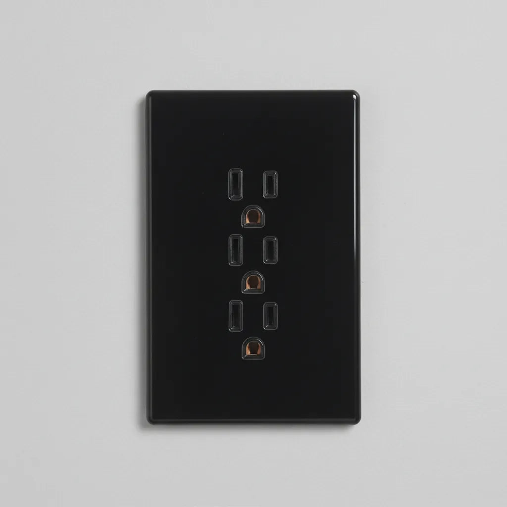 VALO | Placa con tres Contactos Slim Cristal Negro